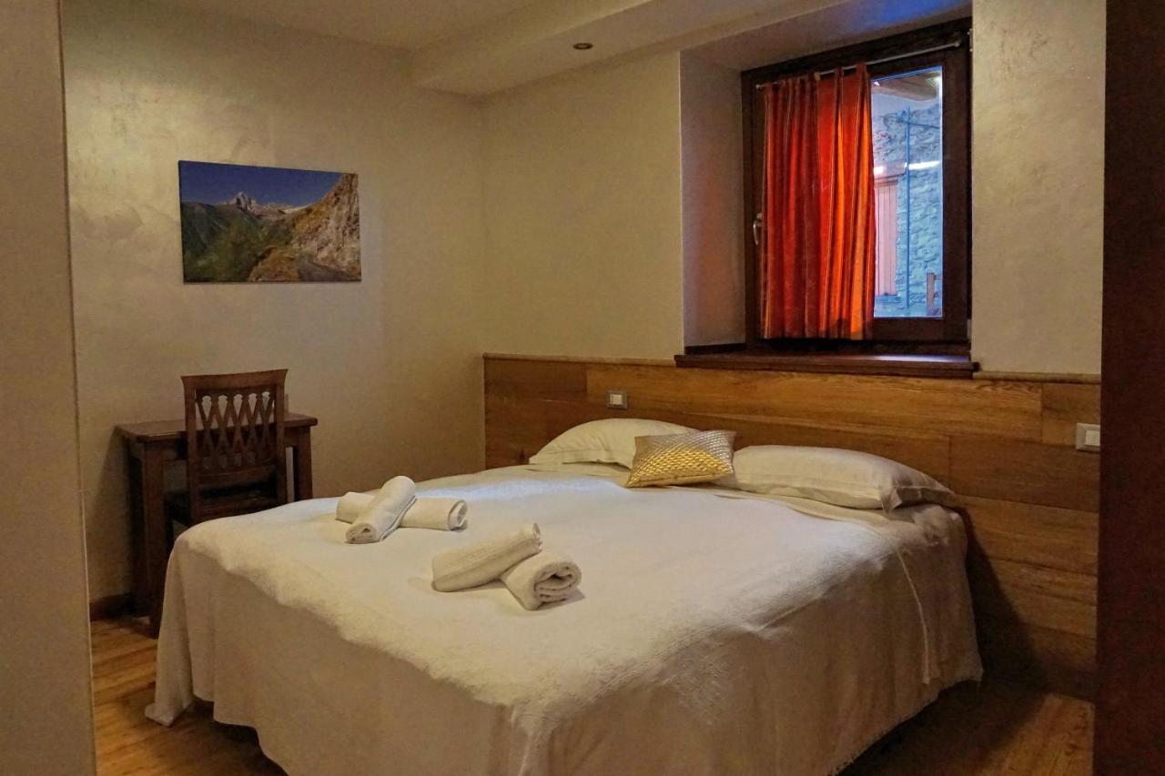 Pensione Albergo Diffuso Ceaglio Valle Maira Мармора Екстериор снимка